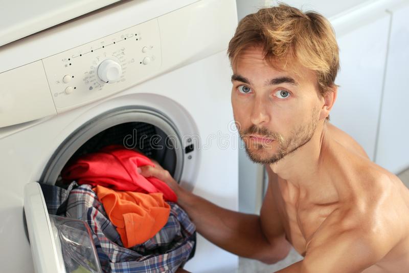 histoire gay,récit gay,machine à laver,vendeur